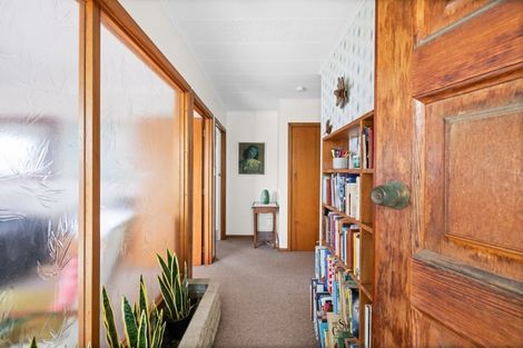 Photo of property in 153 Riverbend Road, Onekawa, Napier, 4110