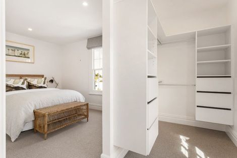 Photo of property in 54 Fendalton Road, Fendalton, Christchurch, 8014