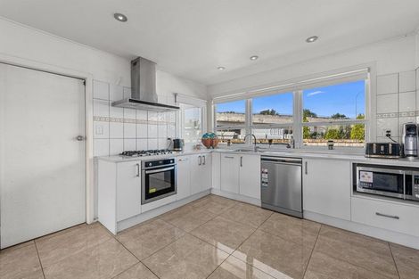 Photo of property in 70 Melrose Road, Mount Roskill, Auckland, 1041