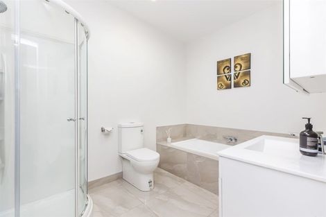 Photo of property in 14a Banks Boulevard, Whitby, Porirua, 5024