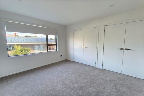 Photo of property in 3/364 Main Road, Huapai, Kumeu, 0810