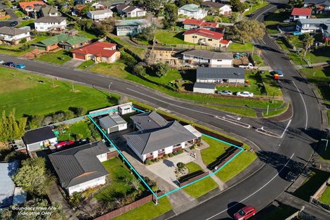 Photo of property in 56 Rosewarne Crescent, Glendene, Auckland, 0602