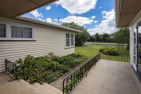 Photo of property in 1 Kowhai Park Road, Maunu, Whangarei, 0110