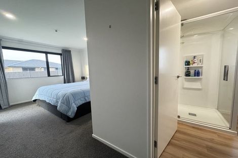 Photo of property in 1 North Foreland Street, Waihola, Milton, 9073