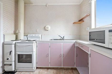 Photo of property in 18 Runuku Grove, Turangi, 3334