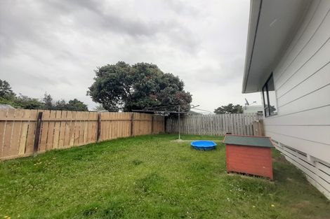 Photo of property in 2 Zircon Place, Wiri, Auckland, 2104