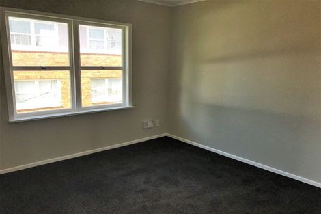 Photo of property in 1/32 Simkin Avenue, St Johns, Auckland, 1072
