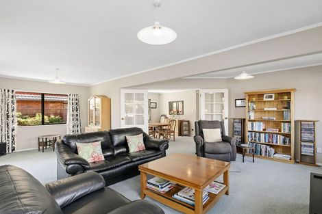Photo of property in 28 De Menech Grove, Avalon, Lower Hutt, 5011
