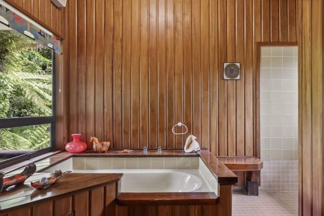 Photo of property in 586 Tapu Coroglen Road, Coromandel Forest Park, Thames, 3575