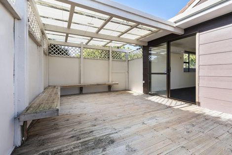 Photo of property in 1 Laurel Place, Awapuni, Palmerston North, 4412