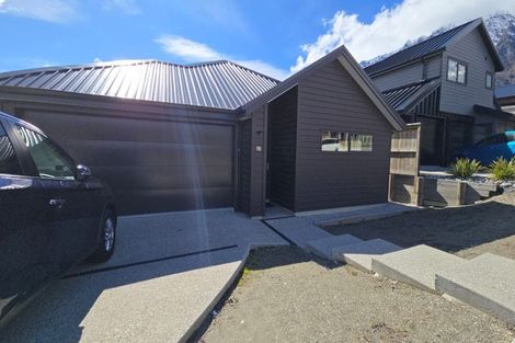 Photo of property in 98 Jack Hanley Drive, Jacks Point, Queenstown, 9371