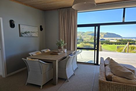 Photo of property in 4b Shoal Beach Road, Aramoana, Omakere, 4271
