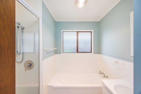 Photo of property in 2 Rangitane Street, Palmerston North, 4414