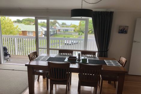 Photo of property in 11 Partington Place, Beerescourt, Hamilton, 3200