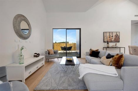 Photo of property in 14 Waka Ama Road, Karaka, Papakura, 2113