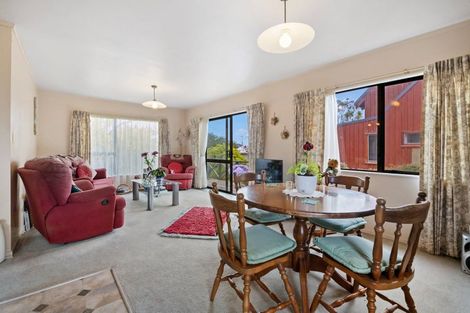 Photo of property in 11a John Road, Stanmore Bay, Whangaparaoa, 0932