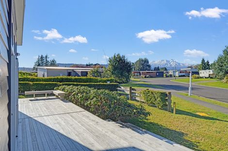 Photo of property in 22 Snowmass Drive, Ohakune, 4625