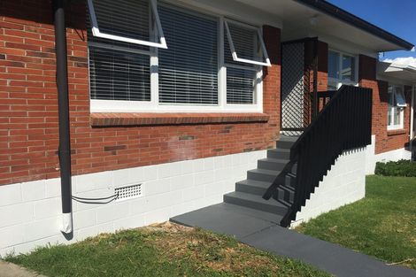 Photo of property in 2/13 Dodson Avenue, Milford, Auckland, 0620