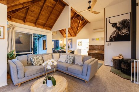 Photo of property in 1 Brugh Place, Waverley, Dunedin, 9013