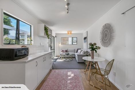 Photo of property in 440 Porchester Road, Randwick Park, Auckland, 2105