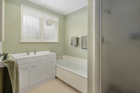 Photo of property in 15 Wyndham Street, Awapuni, Palmerston North, 4412