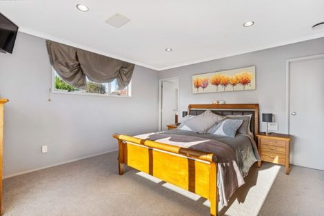 Photo of property in 28 Jelas Road, Red Beach, 0932