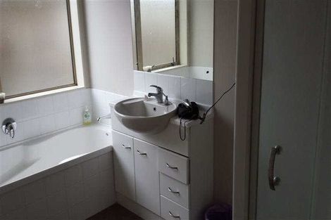 Photo of property in 79 Wiltshire Drive, Huntington, Hamilton, 3210