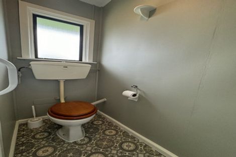 Photo of property in 76 Mackworth Street, Woolston, Christchurch, 8062