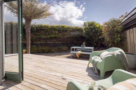Photo of property in 3a Allison Avenue, Mount Maunganui, 3116