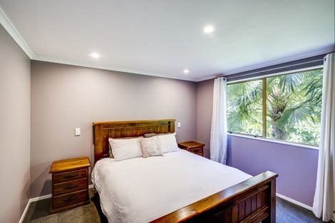 Photo of property in 4 Bracken Street, Hospital Hill, Napier, 4110