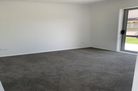 Photo of property in 56 Bayvista Drive, Karaka, Papakura, 2113