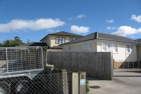 Photo of property in 14 Beldon Place, Pakuranga Heights, Auckland, 2010