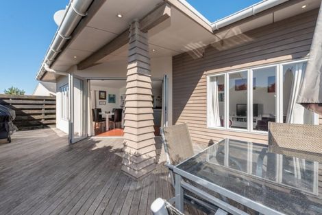Photo of property in 33b Links Avenue, Mount Maunganui, 3116