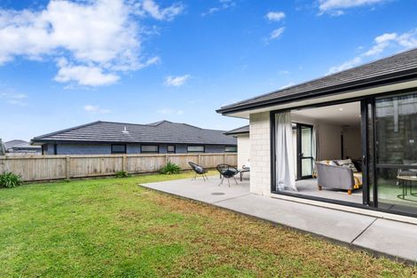 Photo of property in 2 Timara Avenue, Tikipunga, Whangarei, 0112