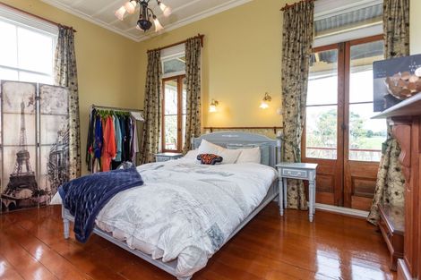 Photo of property in 300 Queen Sh25 Street, Thames, 3500