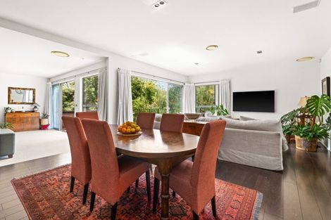 Photo of property in 27a Hikanui Drive, Havelock North, 4130