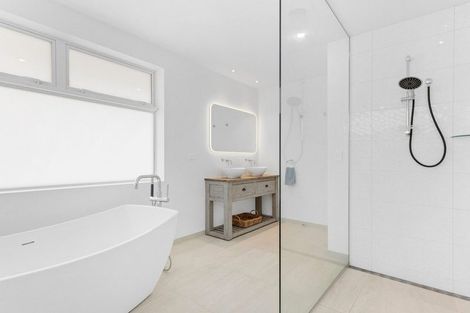 Photo of property in 19 Otira Close, Papamoa Beach, Papamoa, 3118