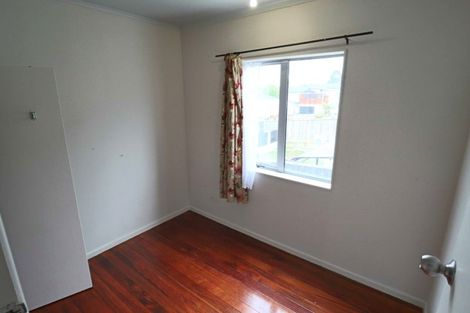 Photo of property in 12 Ellis Avenue, Mount Roskill, Auckland, 1041