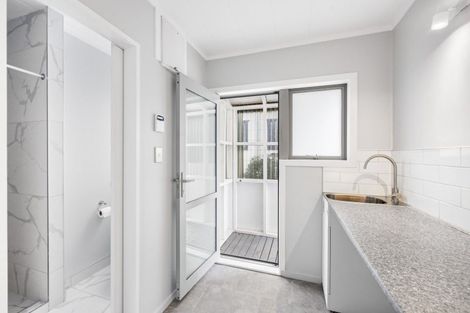 Photo of property in 7 Litchfield Place, Clarks Beach, 2122