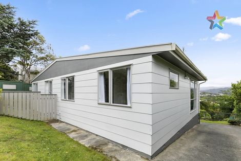 Photo of property in 10b Camellia Terrace, Maungaraki, Lower Hutt, 5010