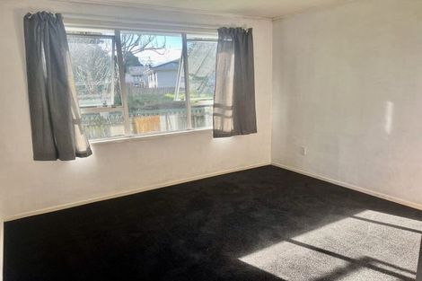 Photo of property in 1 Stoll Place, Clendon Park, Auckland, 2103