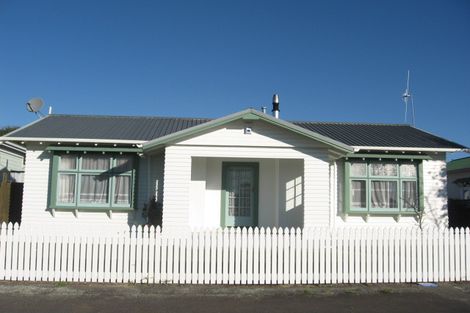 Photo of property in 6 Douglas Street, West End, Palmerston North, 4412