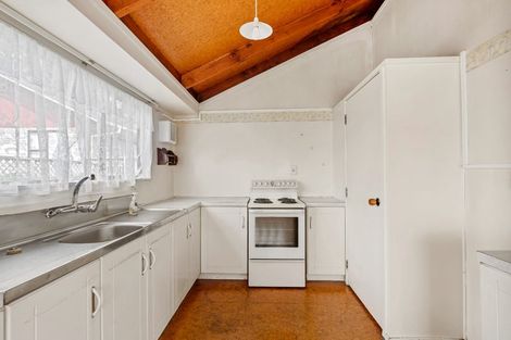 Photo of property in 9a Logan Place, Blenheim, 7201