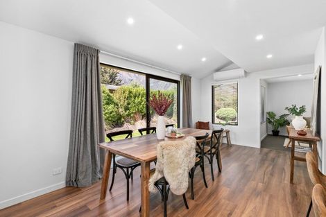 Photo of property in 6 Appin Court, Jacks Point, Queenstown, 9371