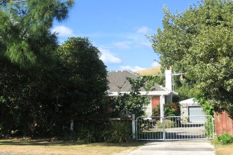 Photo of property in 52 Gillespies Road, Birchville, Upper Hutt, 5018