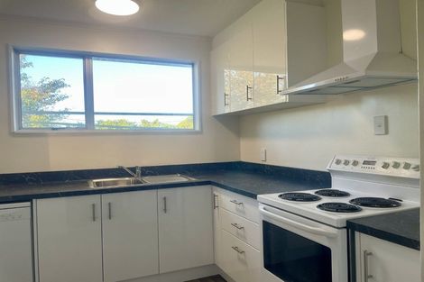 Photo of property in 11 Mossburn Grove, Kelson, Lower Hutt, 5010