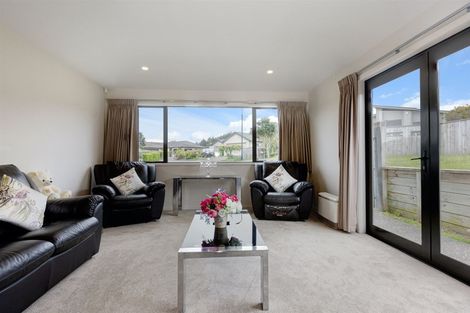 Photo of property in 4 Abel Glen, Aotea, Porirua, 5024