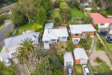 Photo of property in 22 Tarawa Street, Paekakariki, 5034