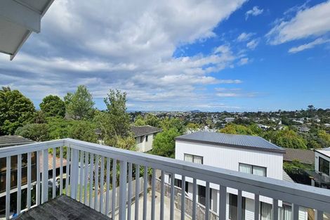 Photo of property in 38 Arran Road, Browns Bay, Auckland, 0630