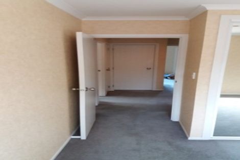 Photo of property in 62 Huntington Drive, Huntington Park, Auckland, 2013